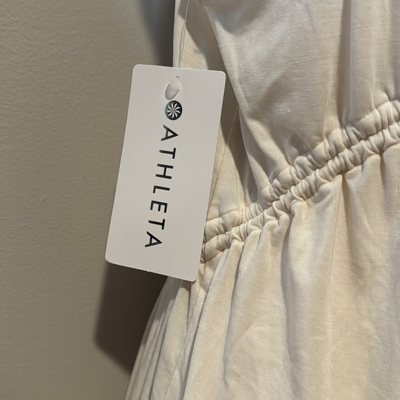 NWT Athleta Women’s White Athletic Air Out Cinch Camisole Tank Top Sz L - Picture 5 of 7